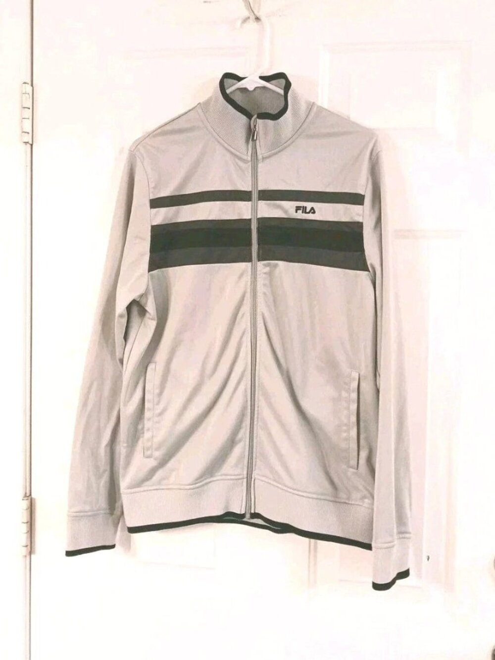 FILA Full Zip Track Jacket with Pockets Men's Size Medium Gray Black